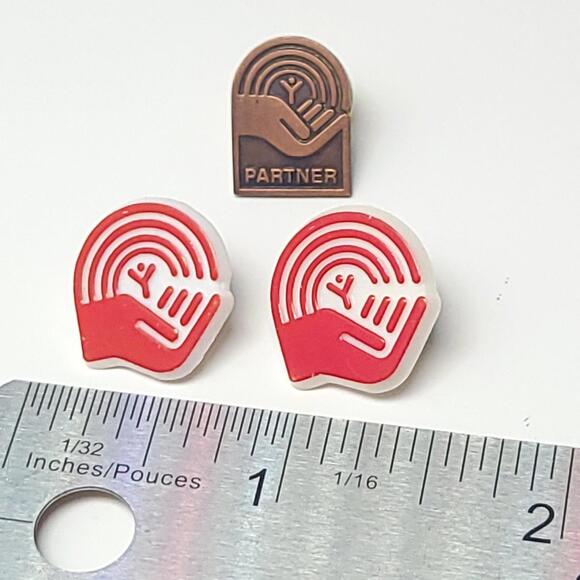 United Way Partner Lapel Hat Pin. Pinback Plastic Pin Lot - Picture 2 of 7
